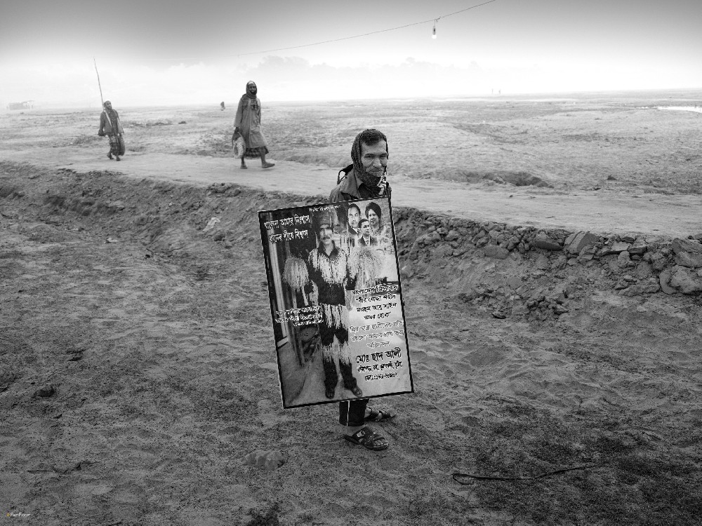 生活在贾木纳河沿岸的人